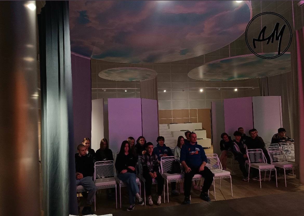 Активисты Дома молодёжи просмотрели фильм «Рубежи.Камчатка».