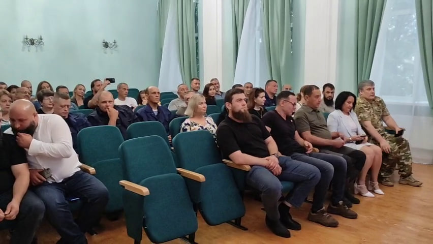 В Волновахском районе поздравили строителей с профессиональным праздником.