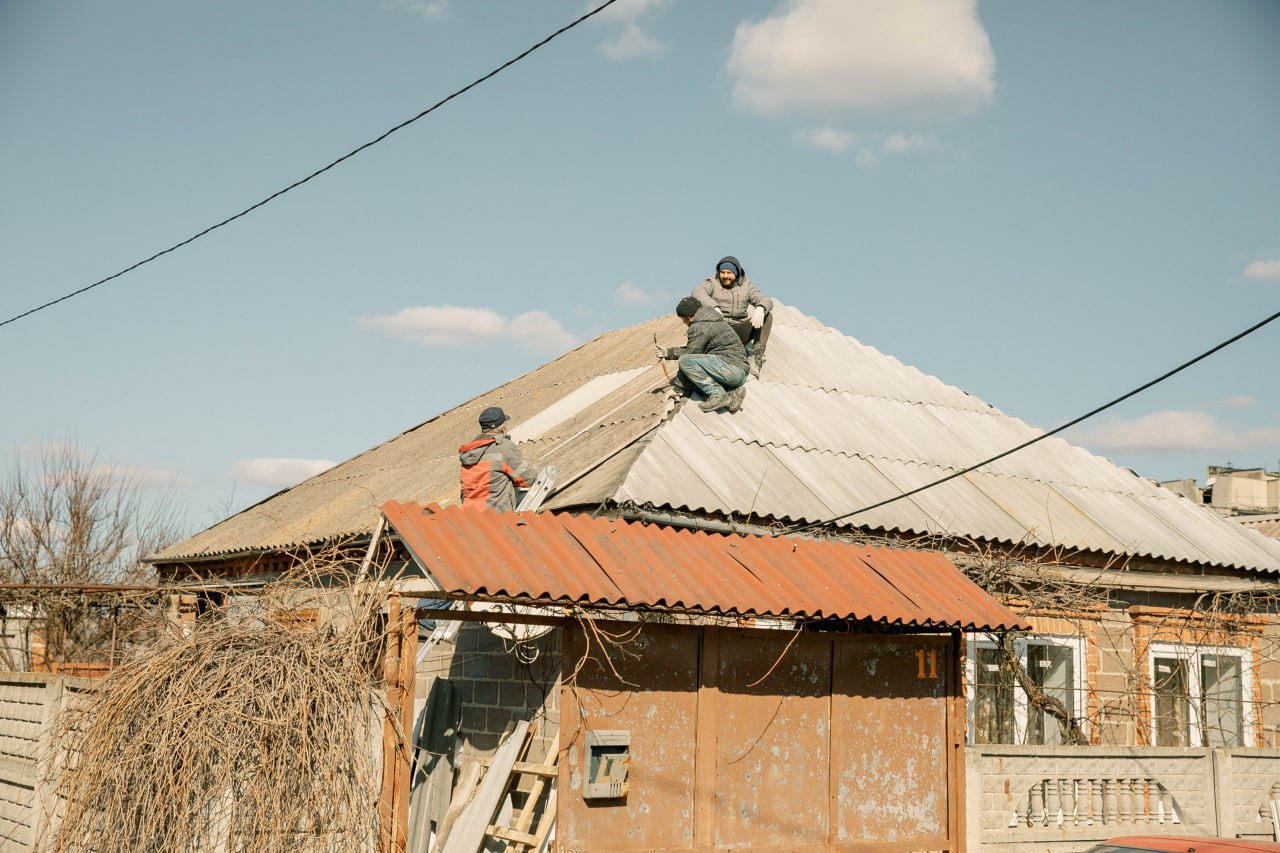 В ДНР в текущем году восстановили более 3 тысяч частных жилых домов.