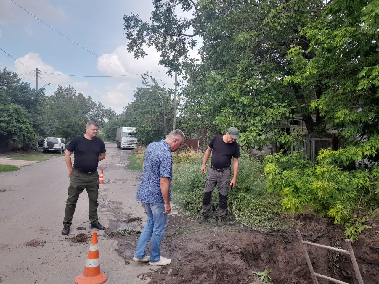 Глава муниципального образования Волновахский МО по поручению Главы ДНР Дениса Пушилина провел выездную встречу в Волновахе для выяснения ситуации с водоснабжением.