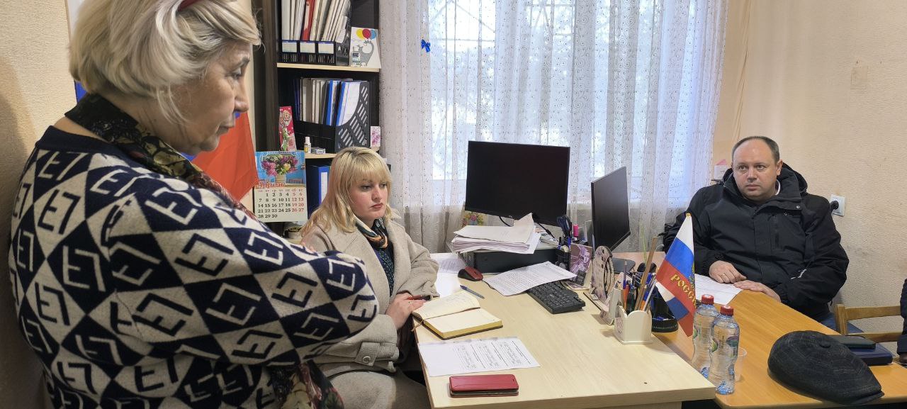 Состоялась встреча с жителями села Ровнополь.