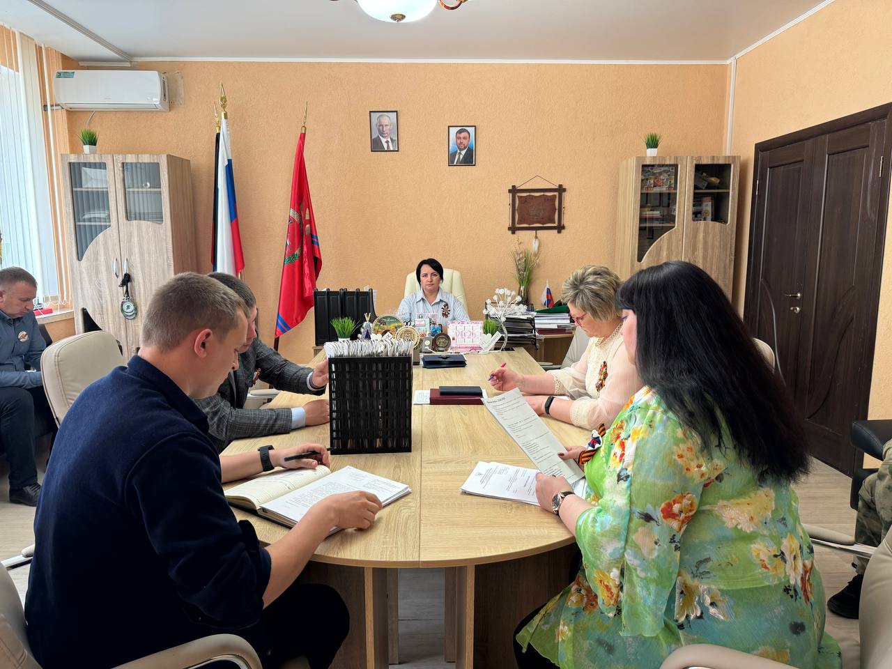 Заседание комиссии  по установлению причиненного  ущерба  жилым  помещениям  в  результате  боевых  действий на территории Волновахского муниципального округа.
