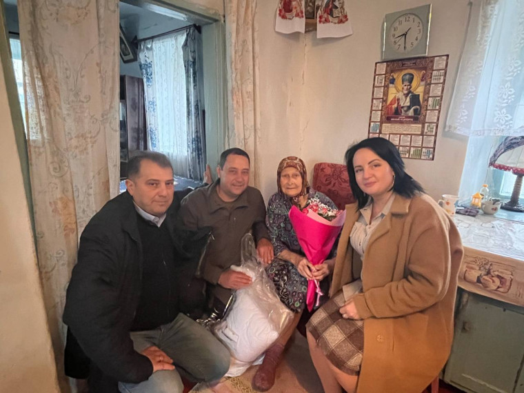 Сегодня Мария Родионовна Шик из села Трудовское отмечает 95-летие. Сегодня Мария Родионовна Шик из села Трудовское отмечает 95-летие.